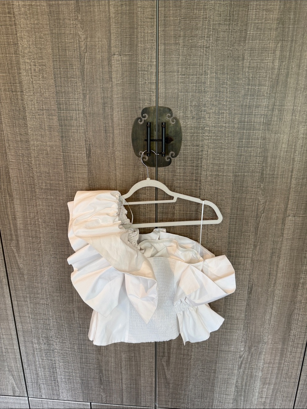 Zara White One-Shoulder Ruffle‎ Crop Top - Picture 10 of 17